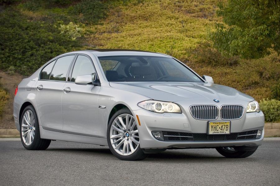  BMW 550i 2011 года  (фото 51 из 51)
